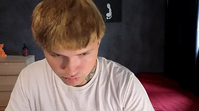Chat +18 de JonnyDarkk ao vivo