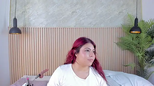 Brit-Cherry Live XXX-Chat