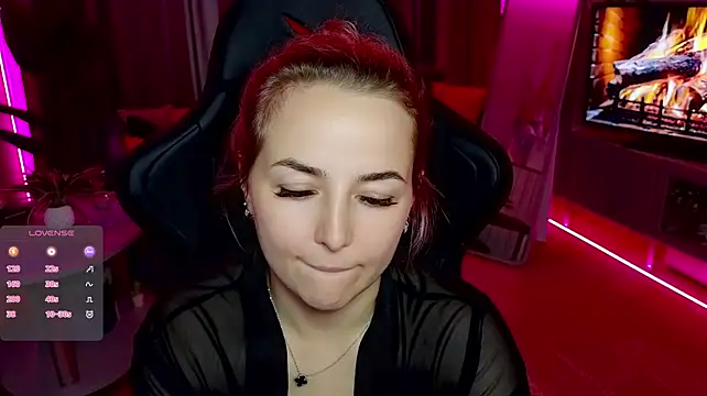 Živý XXX chat Mira_Mermayd