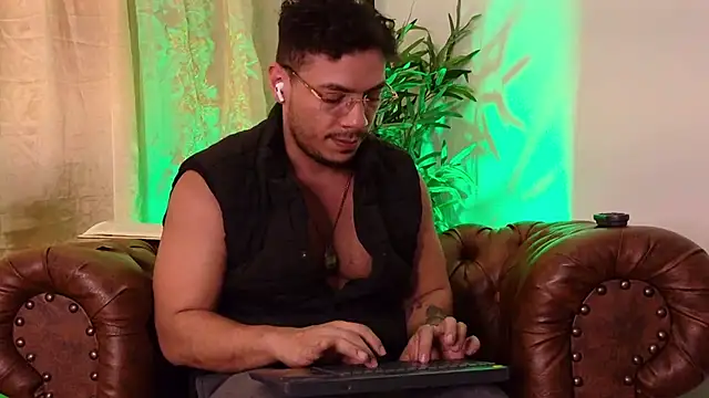 OliverWyse Show in webcam