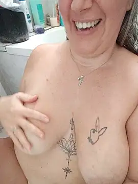 Show de Feelineducentre na webcam