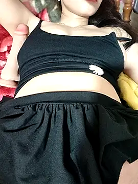 Ingrid428 现场XXX聊天