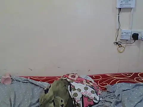 mbinyapretty's Webcam Show