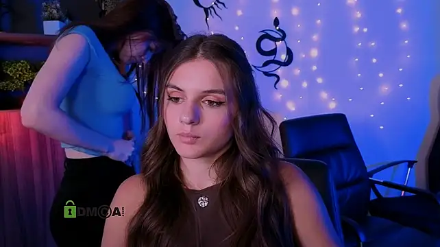 Онлайн чат XXX lisa_dark_