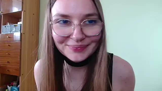 Chat +18 de LooveELLYx ao vivo