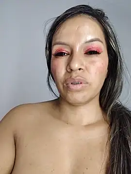 Chiquichupona Adlı Modelin Web Kamerası Şovu