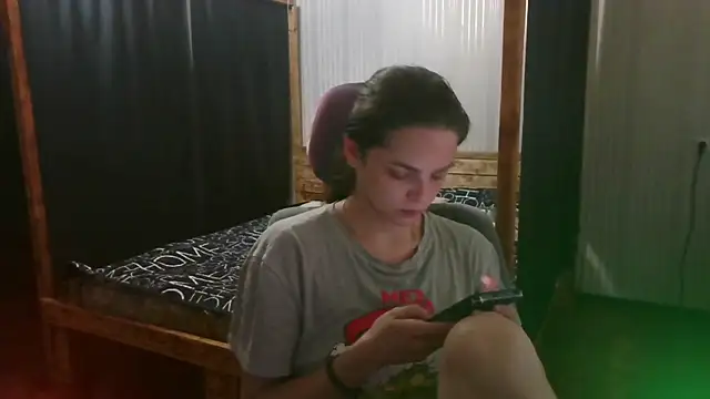 EthelsLover's Live XXX Chat