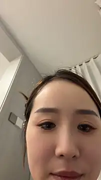 momoli60 现场XXX聊天