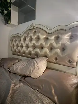 Chat XXX Live HotXMom_