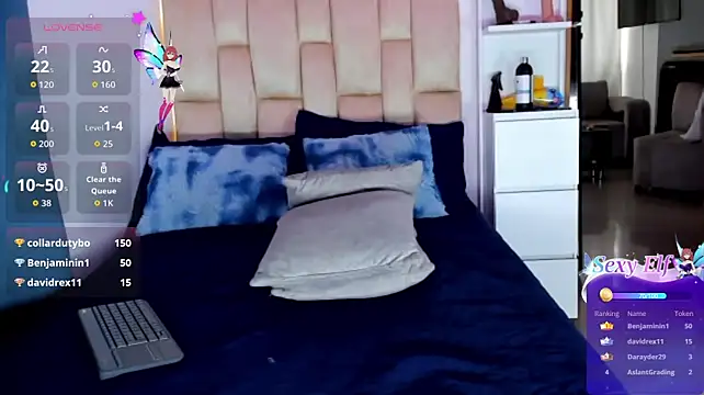 צ'אט XXX בשידור חי של lyan_77