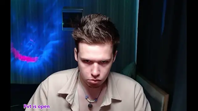 Pokazy przed kamerką – Sheldon_music