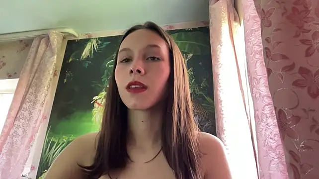 EllynDincher's Webcam Show