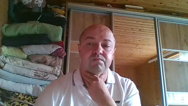 Luceriusbigass Live XXX-chat