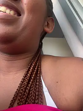 Brandyy23's Live XXX Chat