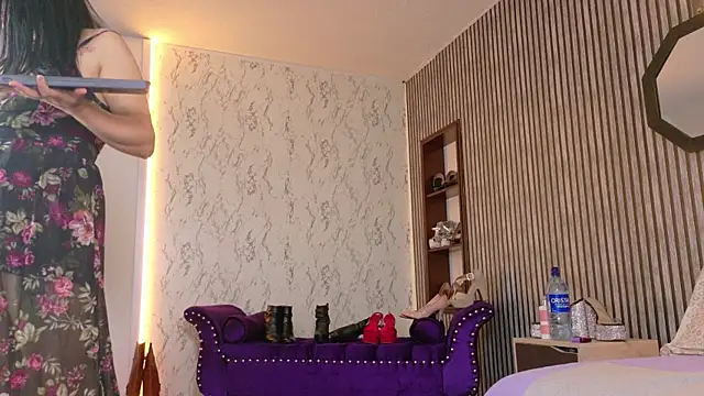 Scarlet_Hiit – Live XXX-chat