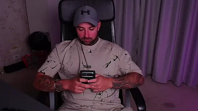 DuncanStone Live XXX Chat