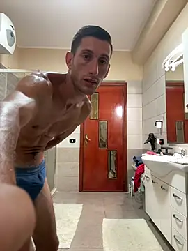 Gionnytav's Live XXX Chat