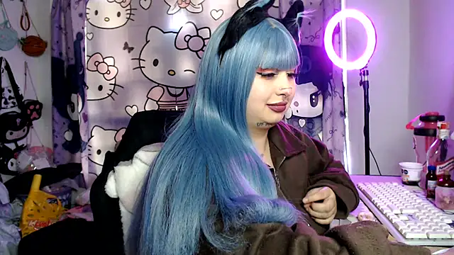 lussyevans24's Live XXX Chat