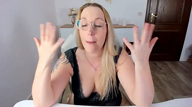 Chat XXX en directo de Sally_Secret