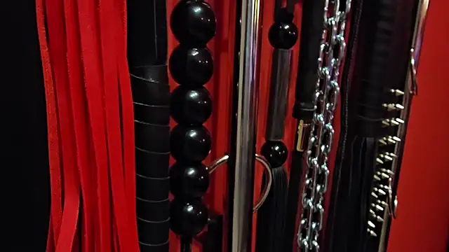_MissJaneWarren_'s Live XXX Chat