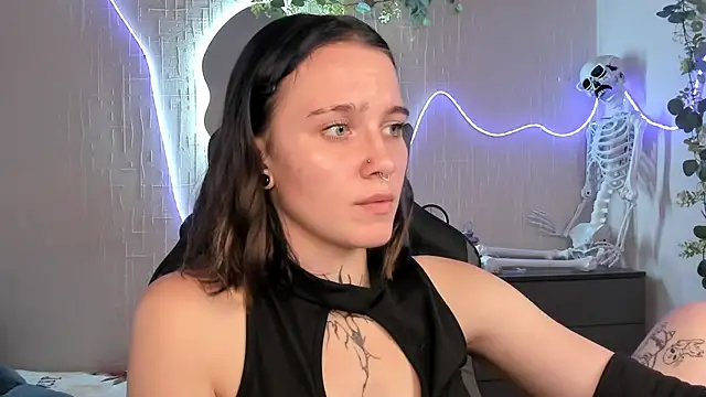 XXX chat uživo modela Elastikisss