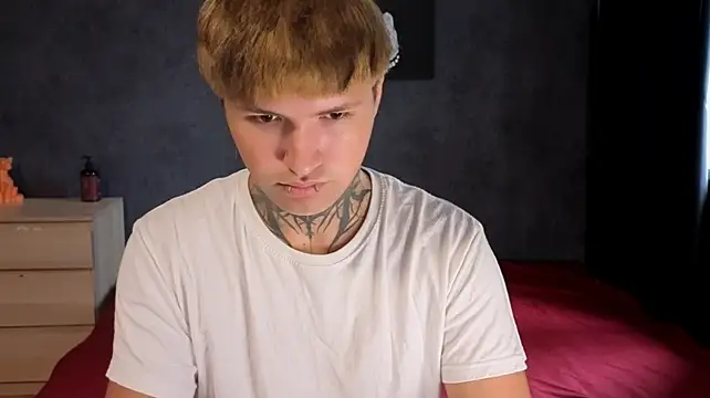 JonnyDarkk webcam show