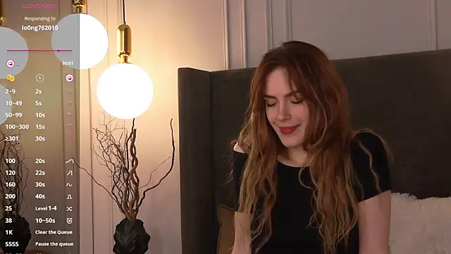 FrancesDay's Live XXX Chat