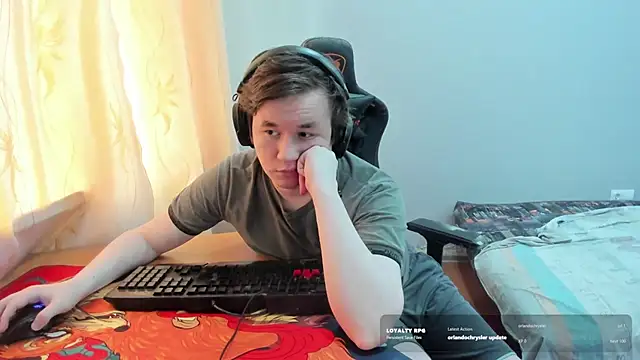 צ'אט XXX בשידור חי של iliaskrislove