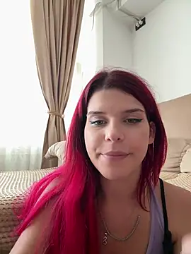 RiriRoseey Adlı Modelin Canlı XXX Sohbeti