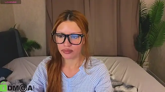 Stella_Mystic Adlı Modelin Canlı XXX Sohbeti