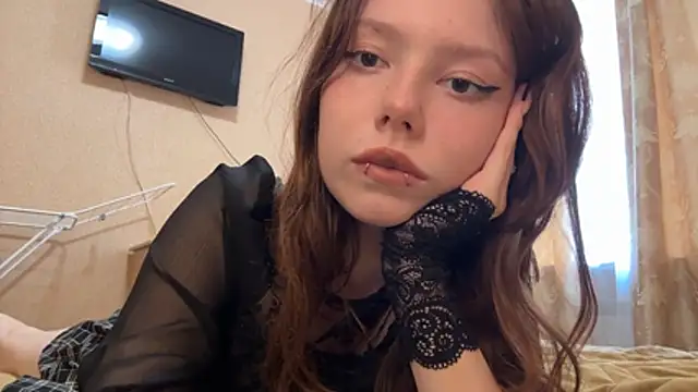 AliceLoveq – Naživo XXX chat