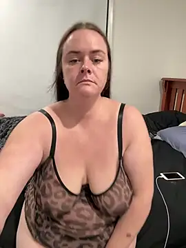 Czat XXX na żywo – carinabro10
