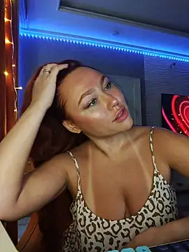 LolaaMint_'s Live XXX Chat