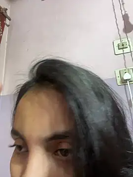 Sandhya_77's Live XXX Chat