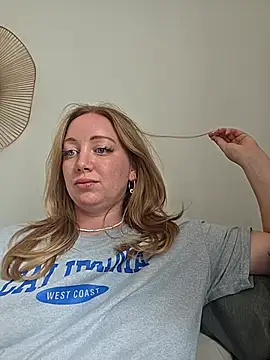 دردشة arielsweetieee الجنسية المباشرة