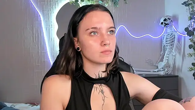 Czat XXX na żywo – Elastikisss