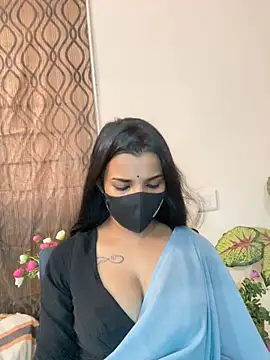 its_ur_flora's Live XXX Chat