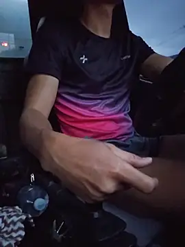 huykkk99 在線直播表演