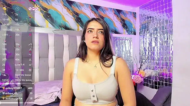 IsaDiiaz Adlı Modelin Canlı XXX Sohbeti