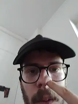DesertedMonoxide Show in webcam