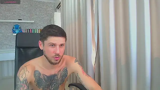 JonahShaw 라이브 XXX 채팅