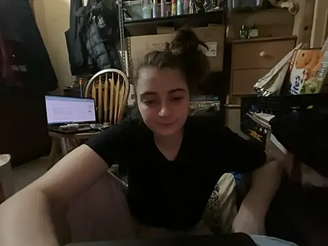 Snowbunnycake_131 Webcam Show