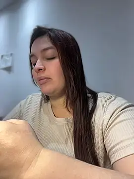 عرض كام sarahreyess_11