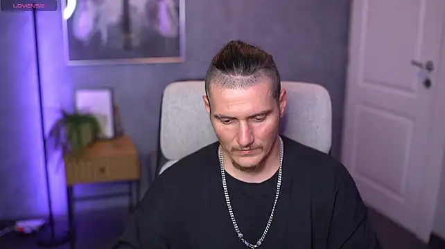 Czat XXX na żywo – Alex_Wilde