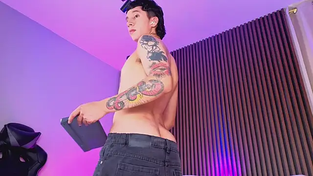 Czat XXX na żywo – JacoboSwam
