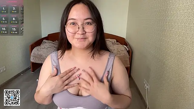 LindaFletcher 现场XXX聊天