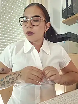 Susana_Castle 现场XXX聊天