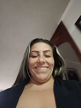 maynor_1998's Live XXX Chat