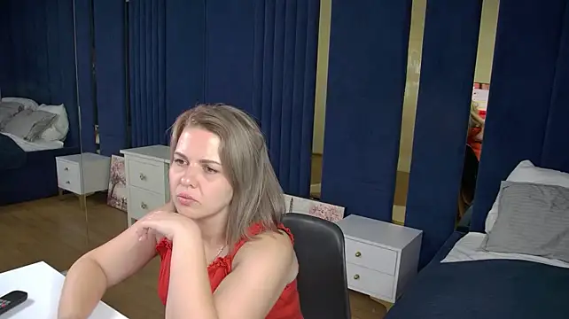 AdeleRavelle Chat XXX live