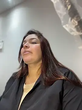 دردشة sarahreyess_11 الجنسية المباشرة